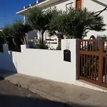 Casa Sul Mare Scogliolungo Ii *